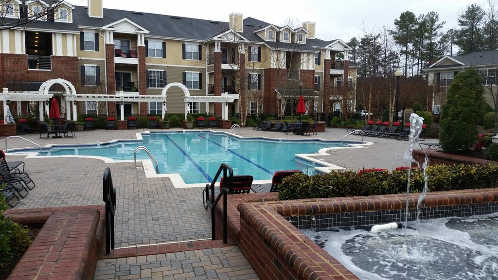 Oakwood Living Raleigh At Brier Creek Daire Durham Dış mekan fotoğraf